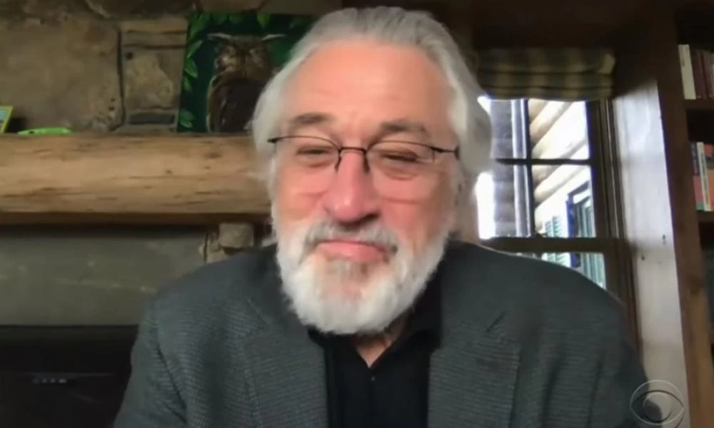 Ρόμπερτ Ντε Νίρο κατά Τραμπ: «Ο @λίθιος θέλει απλά να επανεκλεγεί»